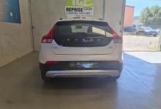 Volvo V40 D2 2.0 TDi 120 CROSS COUNTRY MOMENTUM PRO GEARTRONIC S&S / ENTRETIEN A JOUR