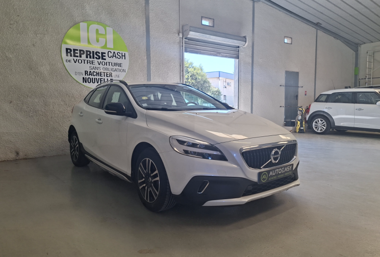 Volvo V40 D2 2.0 TDi 120 CROSS COUNTRY FINITION PRO GEARTRONIC S&S / ENTRETIEN A JOUR