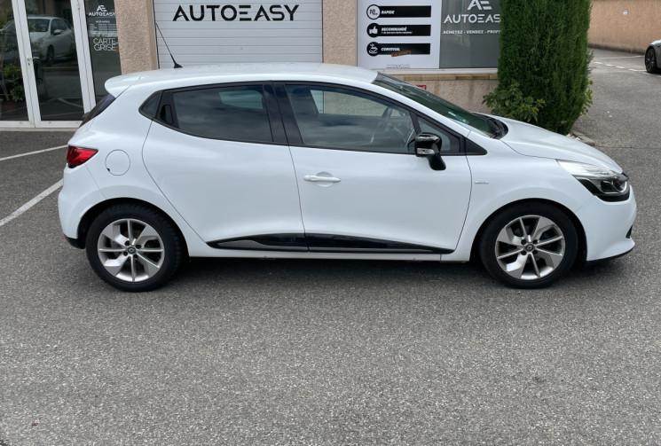 Renault Clio 1.5 dCi 90 ch Limited eco² Distrib OK