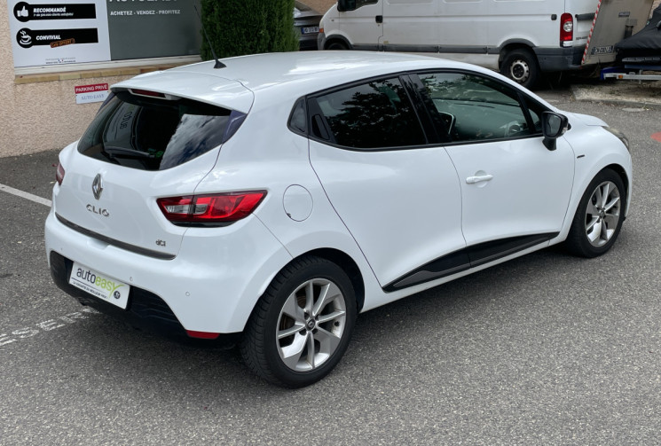 Renault Clio 1.5 dCi 90 ch Limited eco² Distrib OK