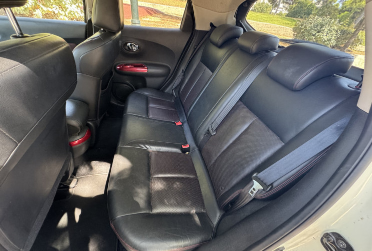 Nissan Juke I 1.6 DIG-T 16V 4WD 190CH TEKNA / VÉHICULE SUIVI ET FRANÇAIS 