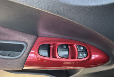 Nissan Juke I 1.6 DIG-T 16V 4WD 190CH TEKNA / VÉHICULE SUIVI ET FRANÇAIS 