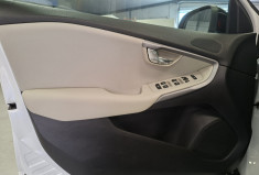 Volvo V40 D2 2.0 TDi 120 CROSS COUNTRY FINITION PRO GEARTRONIC S&S / ENTRETIEN A JOUR