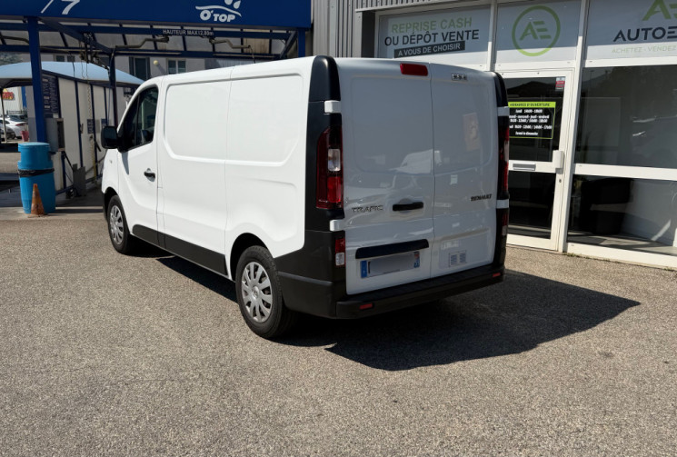 Renault Trafic III Fourgon L1H1 1.6 dCi 95 cv Grand Confort