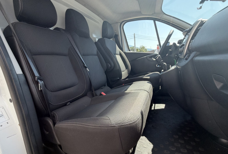 Renault Trafic III Fourgon L1H1 1.6 dCi 95 cv Grand Confort