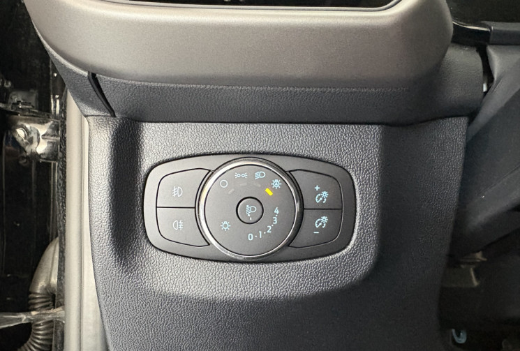 Ford Transit Courier 1.5 ecoblue 100 cv limited 16600 ht