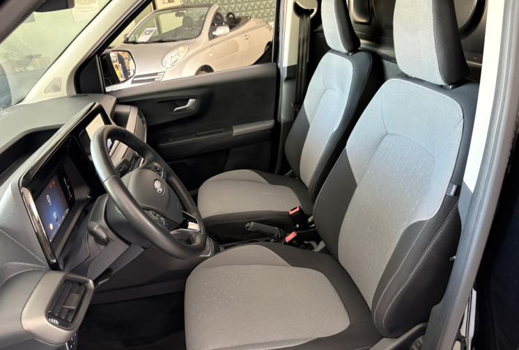 Ford Transit Courier 1.5 ecoblue 100 cv limited 16600 ht