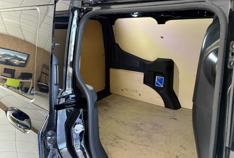 Ford Transit Courier 1.5 ecoblue 100 cv limited 16600 ht