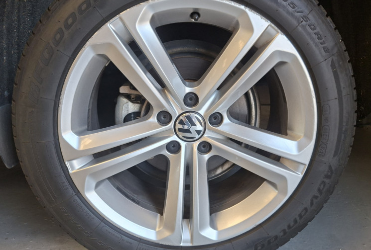 Volkswagen Tiguan 2.0 150 R LINE/TOIT OUVRANT/ ATTELAGE
