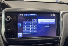 Peugeot 208 STYLE 1.2 82 cv Radar AR Clim Bluetooth GPS / Courroie changé