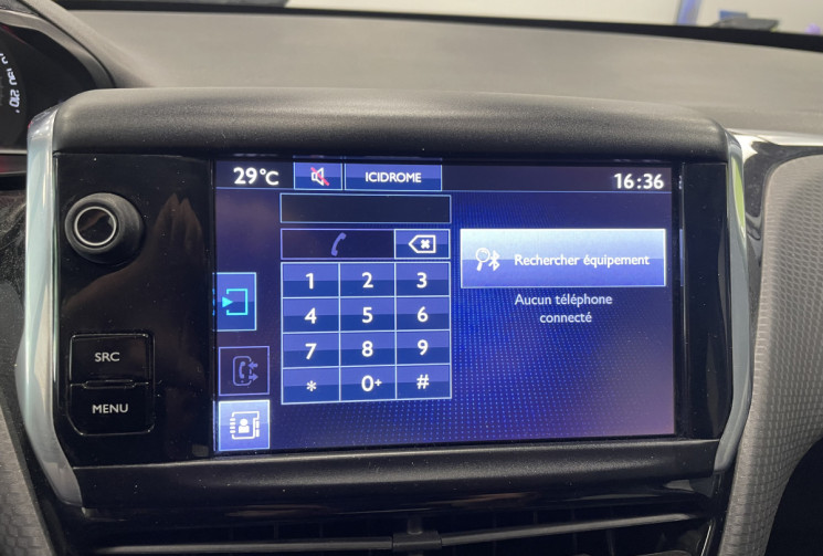 Peugeot 208 STYLE 1.2 82 cv Radar AR Clim Bluetooth GPS / Courroie changé