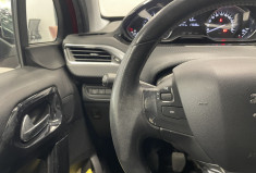 Peugeot 208 STYLE 1.2 82 cv Radar AR Clim Bluetooth GPS / Courroie changé