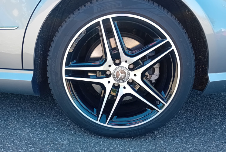 Mercedes CLASSE E 500 AMG V8 BI-TURBO 408 ch