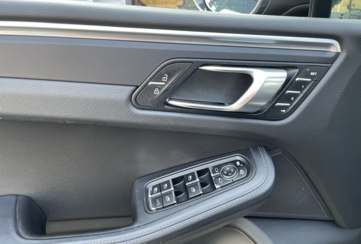 Porsche Macan Ph 2 2.0 TFSi AWD  PDK 245 CV  TURBO