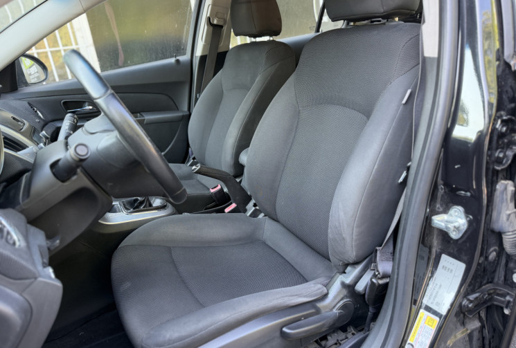 Chevrolet CRUZE Break (J308) 1.6 i 16V 124 cv / Entretien et distri a jour / CT ok / Garantie 6 mois