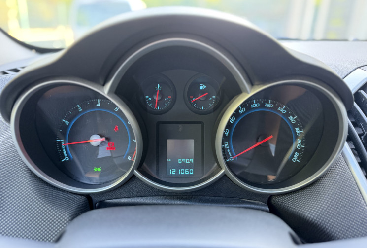 Chevrolet CRUZE Break (J308) 1.6 i 16V 124 cv / Entretien et distri a jour / CT ok / Garantie 6 mois
