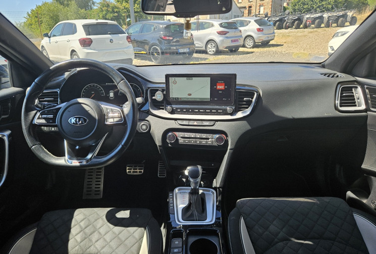 Kia Ceed III 1.6 CRDI 136 HYBRID BVA GT LINE