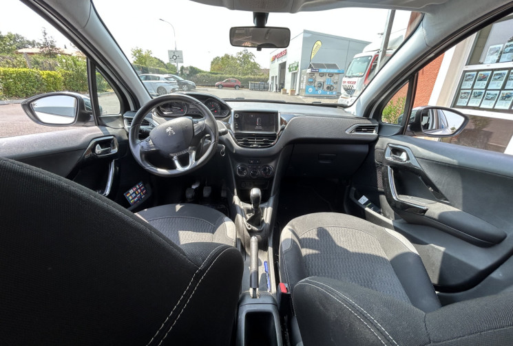 Peugeot 208 Style 1.6 Hdi 75 cv Distribution neuve
