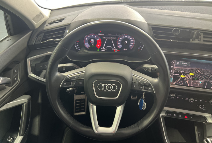 Audi Q3  1.5 TFSI 150 BUSINESS LINE / VIRTUAL COCKPIT / JANTES S LINE
