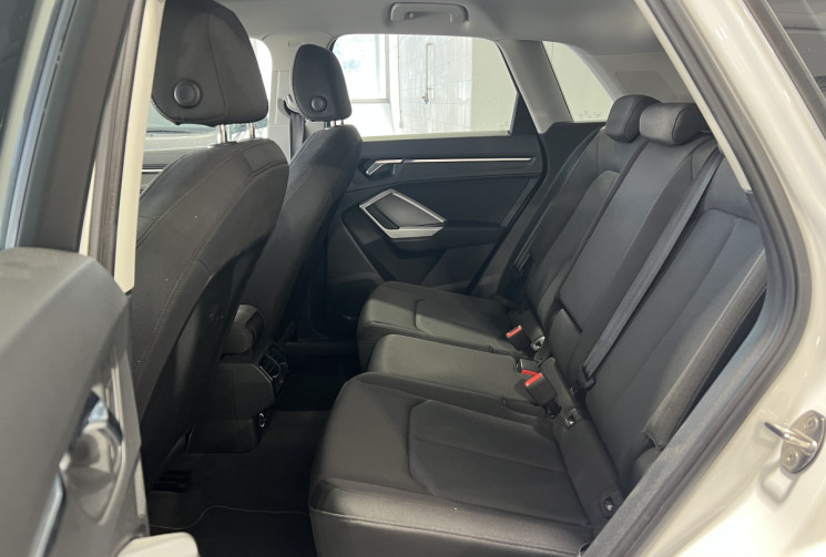 Audi Q3  1.5 TFSI 150 BUSINESS LINE / VIRTUAL COCKPIT / JANTES S LINE