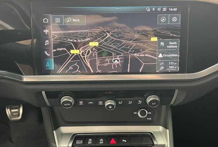 Audi Q3  1.5 TFSI 150 BUSINESS LINE / VIRTUAL COCKPIT / JANTES S LINE
