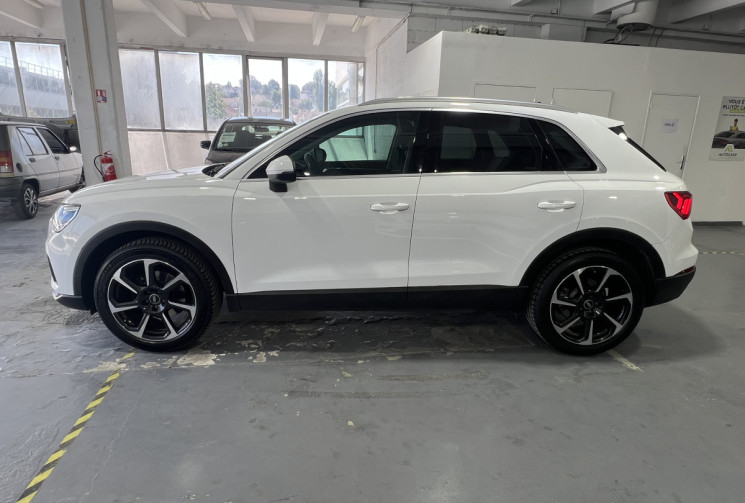 Audi Q3  1.5 TFSI 150 BUSINESS LINE / VIRTUAL COCKPIT / JANTES S LINE