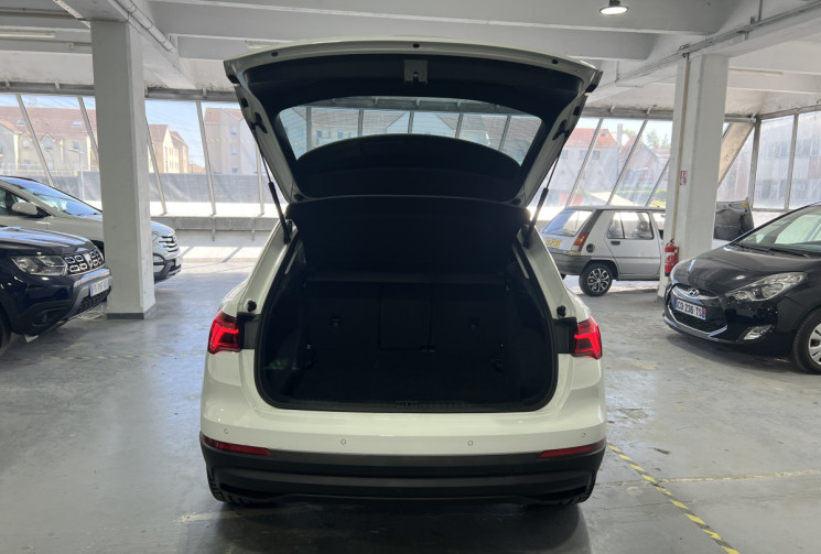 Audi Q3  1.5 TFSI 150 BUSINESS LINE / VIRTUAL COCKPIT / JANTES S LINE