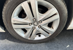 Peugeot 208 Style 1.6 Hdi 75 cv Distribution neuve