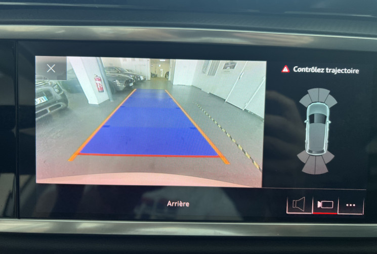 Audi Q3  1.5 TFSI 150 BUSINESS LINE / VIRTUAL COCKPIT / JANTES S LINE