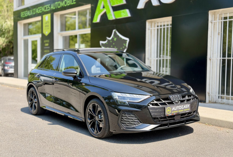 Audi A3 SPORTBACK S-Line 35 TFSi 150 S-Tronic / NEUVE / Toit ouvrant / Sonos / 360° / Garantie 12/27