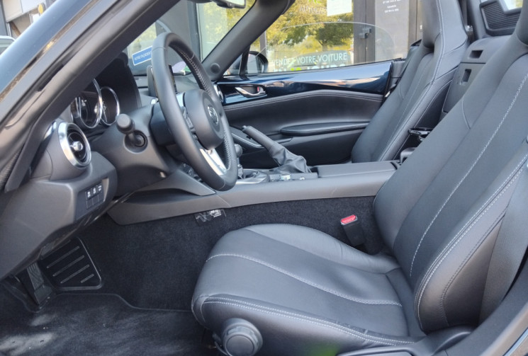 Mazda MX-5 V  Skyactiv-G 1.5 i 132 cv Selection -1°Main-Suivi Mazda