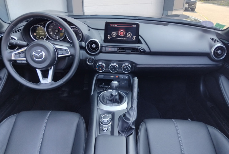 Mazda MX-5 V  Skyactiv-G 1.5 i 132 cv Selection -1°Main-Suivi Mazda