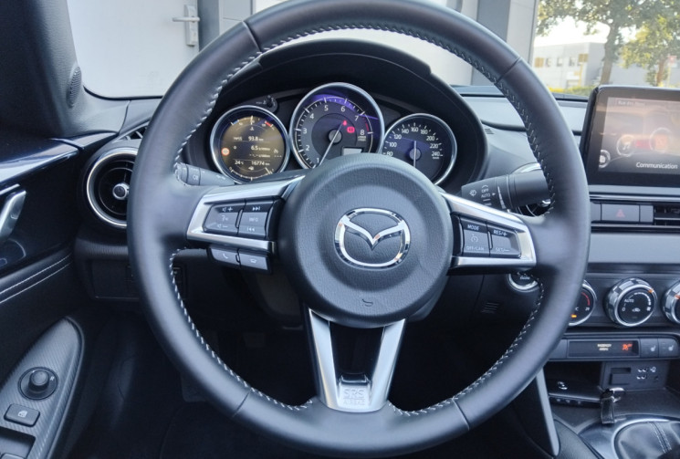Mazda MX-5 V  Skyactiv-G 1.5 i 132 cv Selection -1°Main-Suivi Mazda