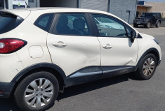 Renault Captur  0.9 TCe 90 pour PRO de l'AUTO   2 portes enfoncées