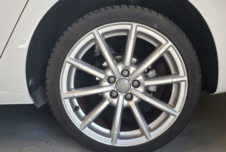 Audi A1 SPORTBACK  1.6 TDI 116 S-LINE/S-TRONIC 7 / JANTE 17