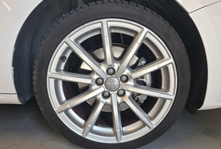 Audi A1 SPORTBACK  1.6 TDI 116 S-LINE/S-TRONIC 7 / JANTE 17