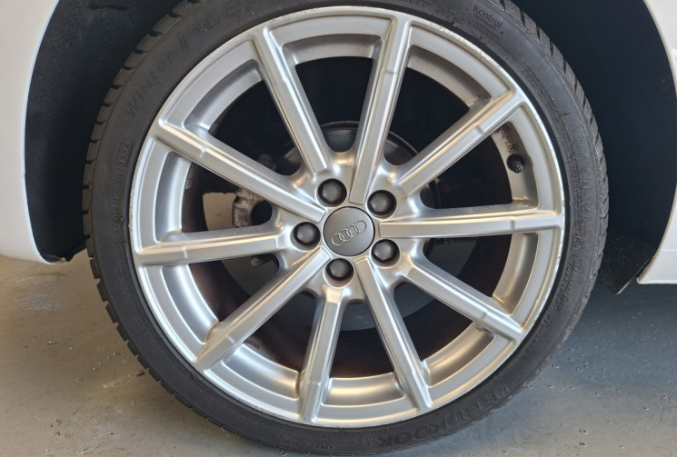 Audi A1 SPORTBACK  1.6 TDI 116 S-LINE/S-TRONIC 7 / JANTE 17