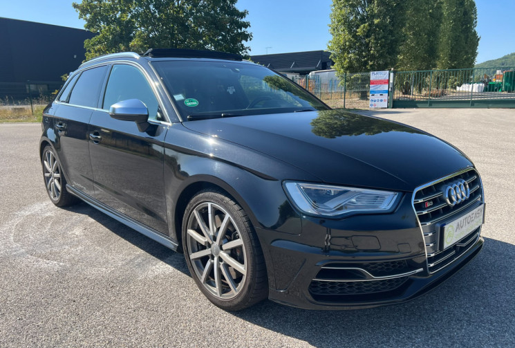 Audi S3 SPORTBACK 2.0 TFSI 300 Quattro S-Tronic 6 / Suivi complet*