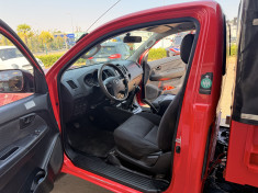 Toyota HILUX TOYOTA HILUX 2.5D 4D 4X4 144 / BENNE ELECTRIQUE / 1ER MAIN / ENTRETIEN TOYOTA 