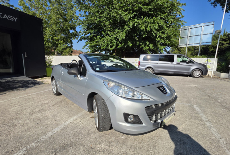 Peugeot 207 CC 1.6 16V  VTI FELINE BVA 120Ch / faible kilometrage 