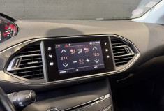 Peugeot 308 1,2 130 EAT8 Tech edition - Entretien complet Peugeot 