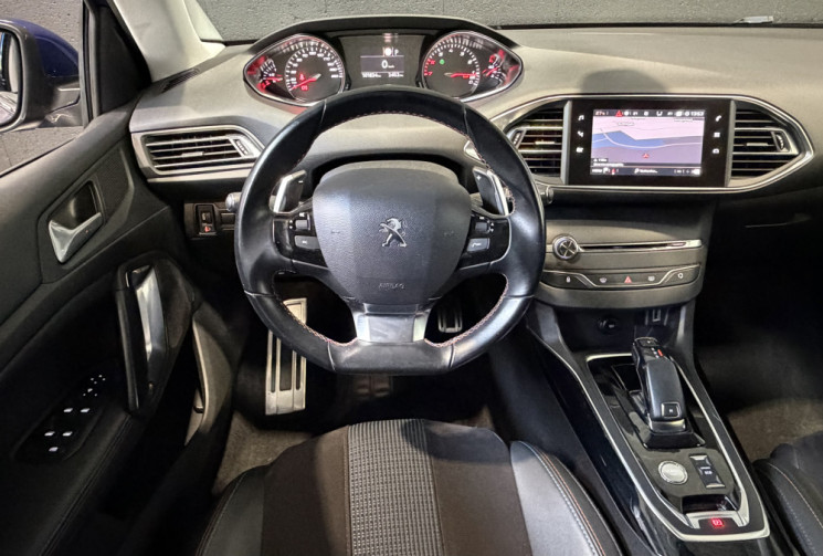 Peugeot 308 1,2 130 EAT8 Tech edition - Entretien complet Peugeot 