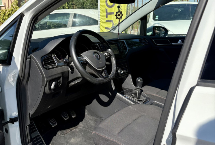 Volkswagen Golf 7 VII 1.4 TSI 125cv  SPORTVAN SOUND / 1ere main / entretien suivi / 