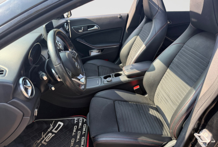 Mercedes CLA 220 CDI PACK AMG