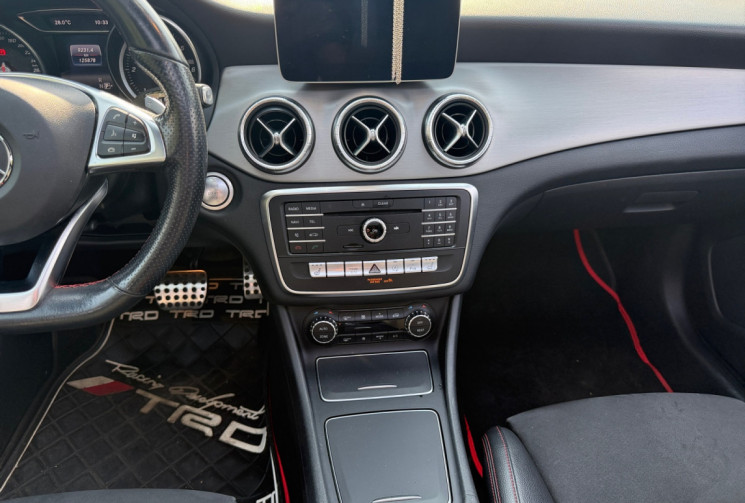 Mercedes CLA 220 CDI PACK AMG