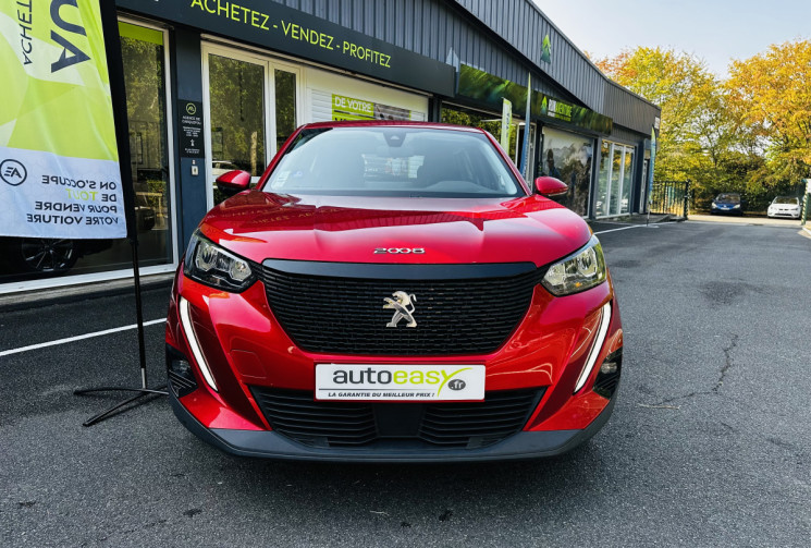 Peugeot 2008 1.2 100ch Allure Kit distribution remplacé / Attelage / Entretien Peugeot / Renault
