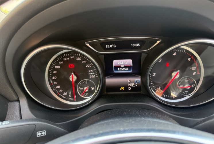 Mercedes CLA 220 CDI PACK AMG