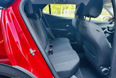Peugeot 2008 1.2 100ch Allure Kit distribution remplacé / Attelage / Entretien Peugeot / Renault