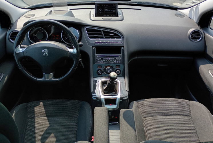 Peugeot 5008 2.0 HDI 150 - ALLURE - 7 Places