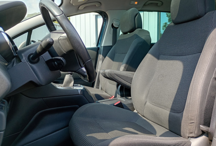 Peugeot 5008 2.0 HDI 150 - ALLURE - 7 Places